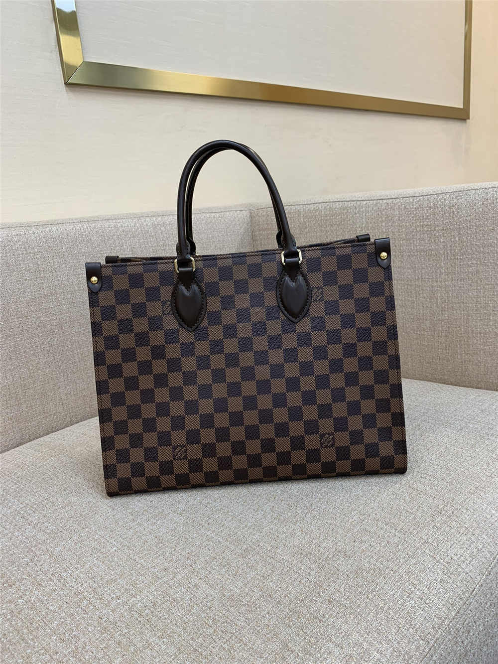 Louis Vuitton N00065 OnTheGo MM  size：35×27×14cm 2025 new 